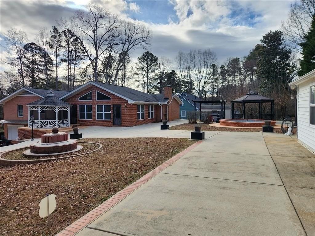 2959 Pine Hill Dr Nw - Photo 2 of 25