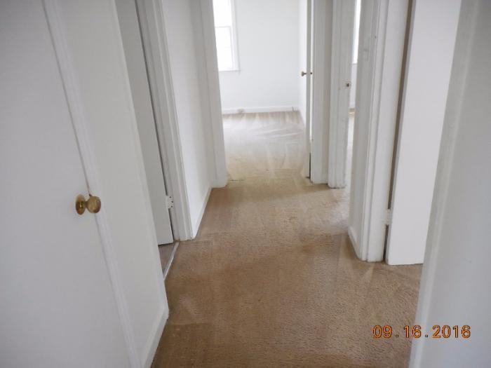 400 Highland Cir - Photo 6 of 10