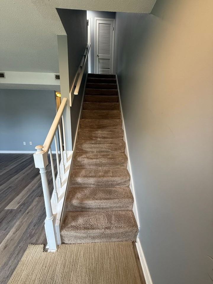 141 King George Ct - Photo 5 of 8