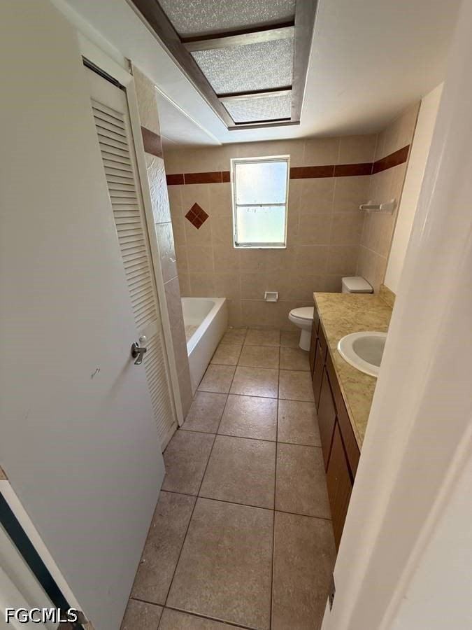 537 Se 6th Pl #B - Photo 5 of 16