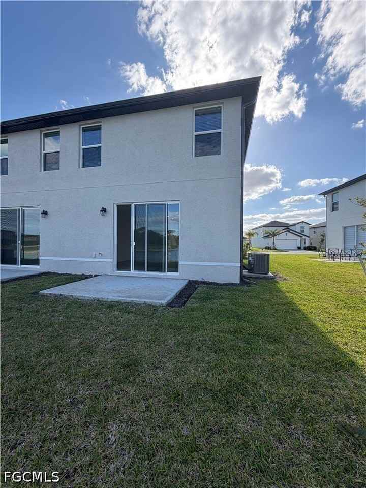 17445 Monte Isola Way #17445 - Photo 4 of 34