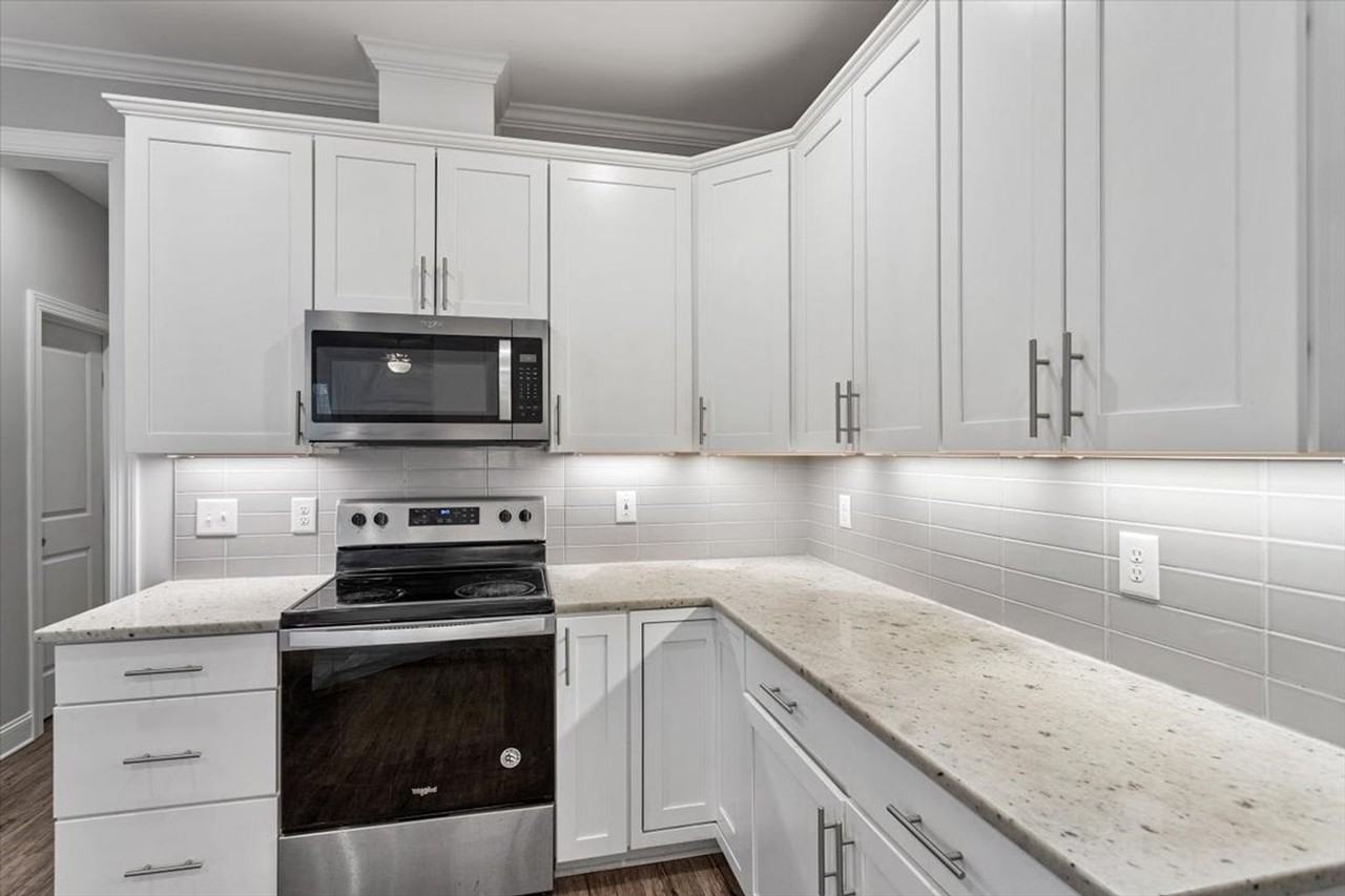 54 Summerglow Ct - Photo 5 of 37