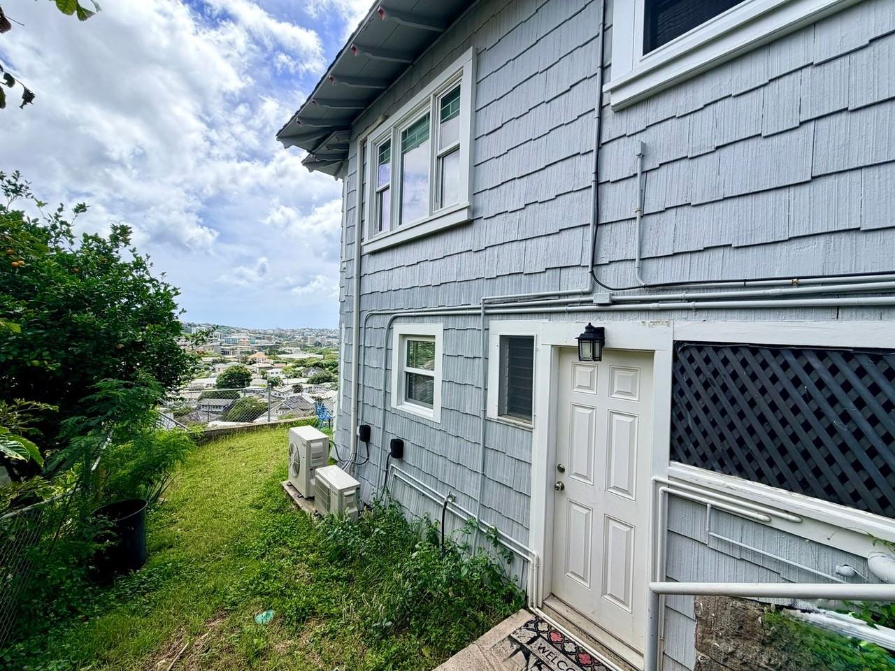 2013 Kakela Dr - Photo 2 of 15