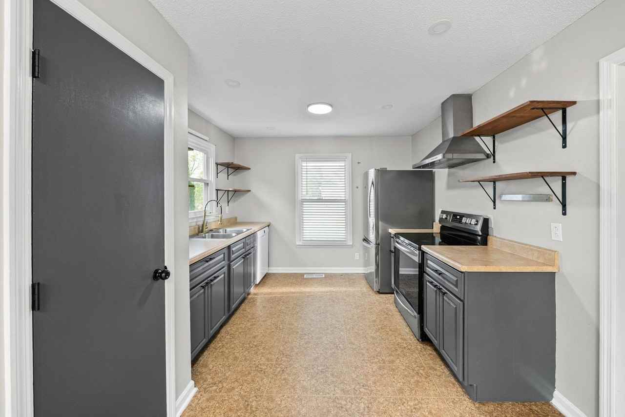 194 Bob White Dr