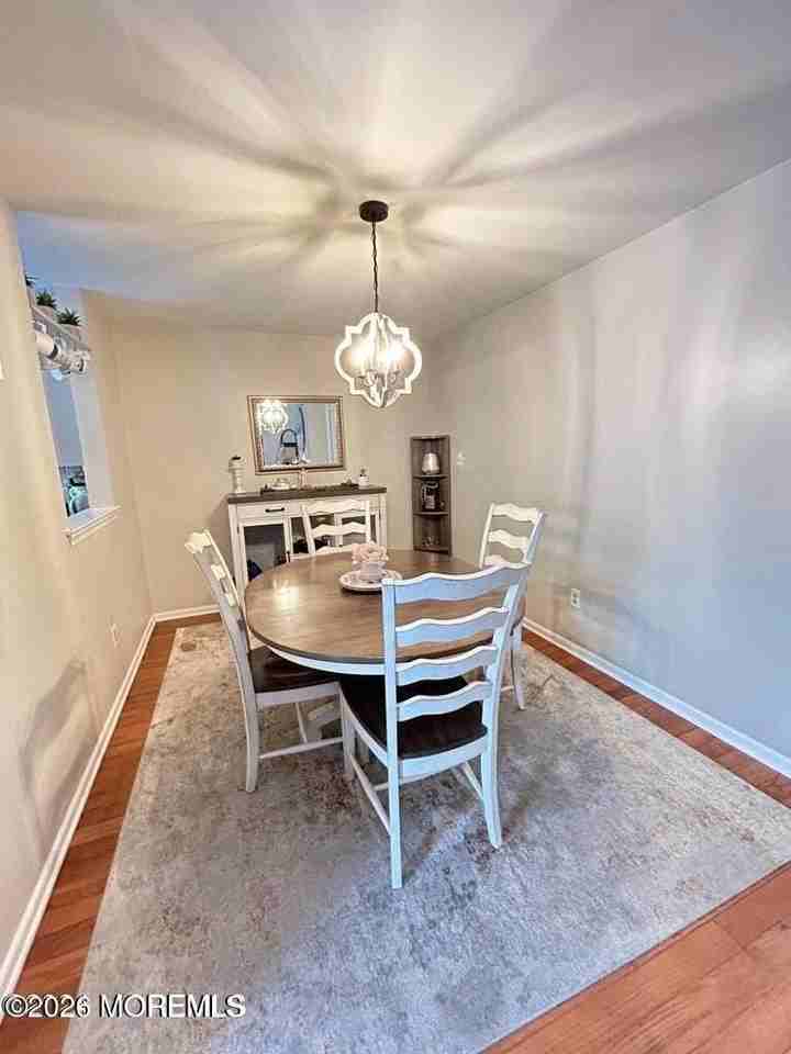 93 Heron Ct - Photo 4 of 13