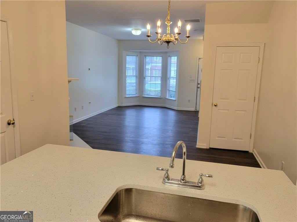 1497 Cove Creek Cir - Photo 6 of 16