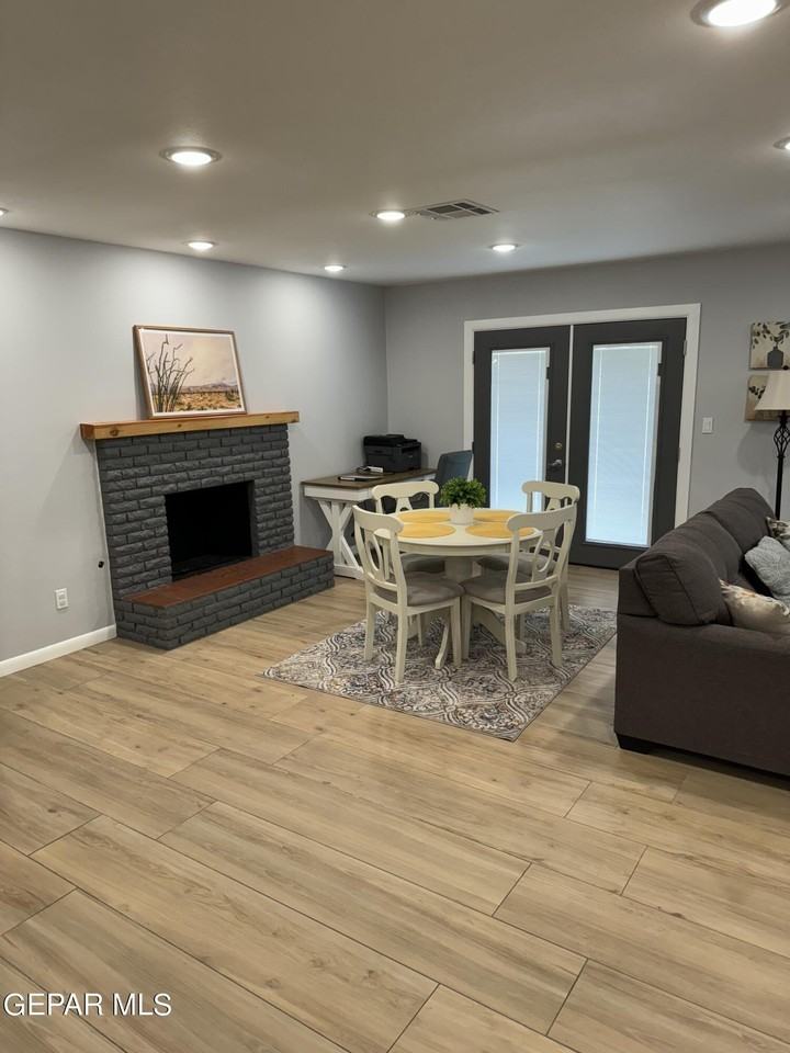 8701 Grover Dr - Photo 6 of 21