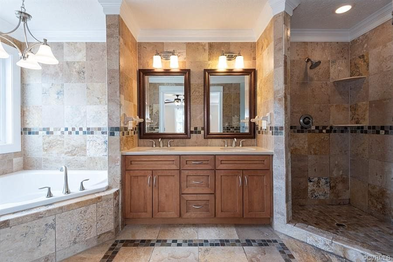 14101 Ramblewood Drive - Photo 3 of 16