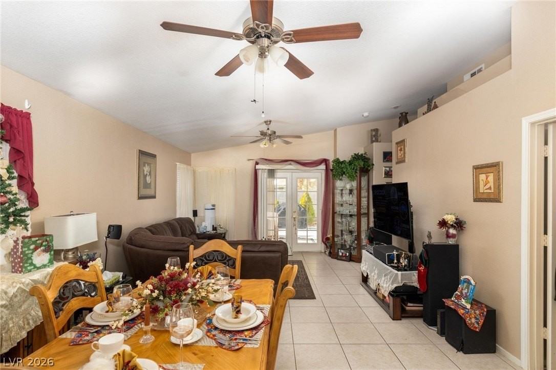 1563 Raining Hills St - Photo 7 of 24