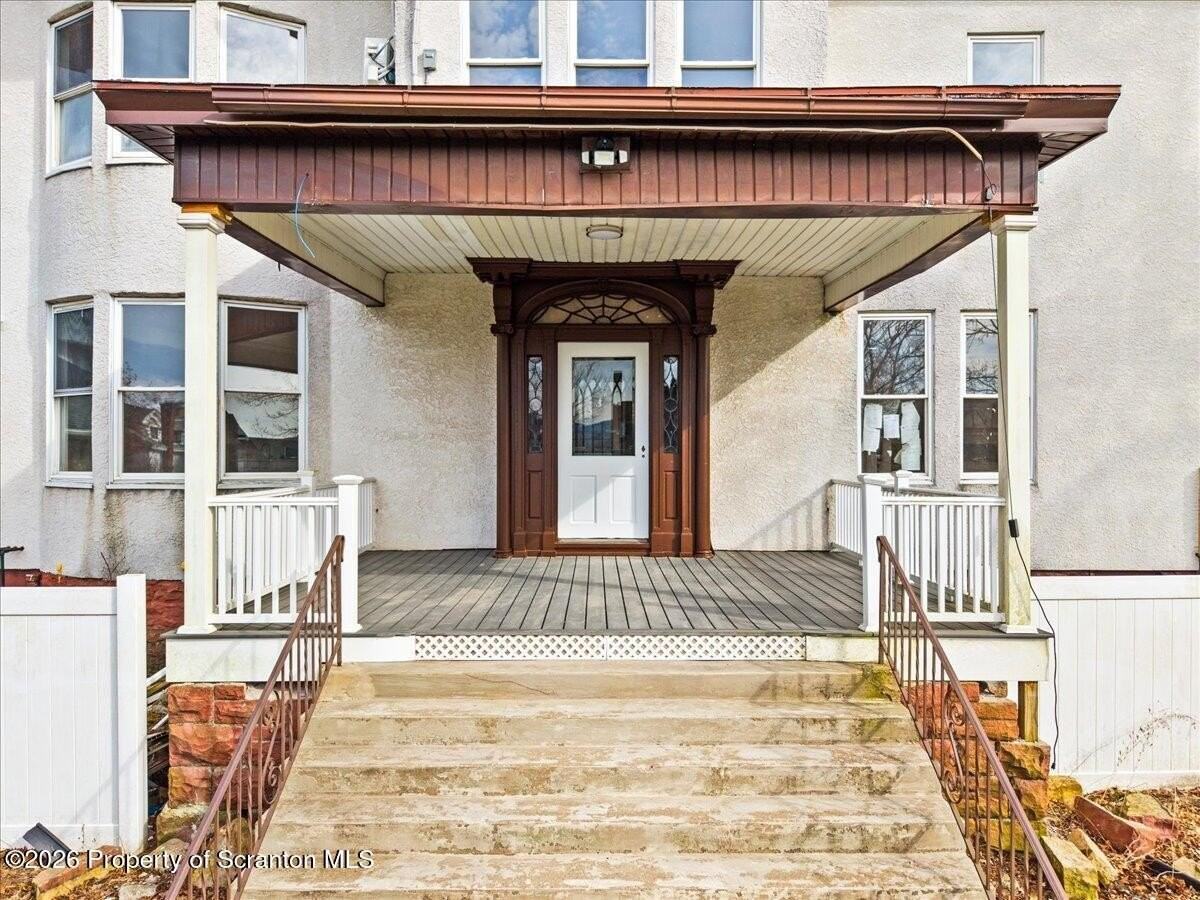 840 Clay Ave Apt 1 - Photo 2 of 31