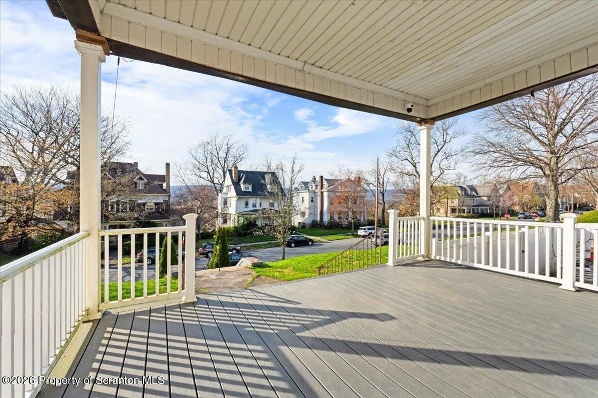 840 Clay Ave Apt 1 - Photo 3 of 31