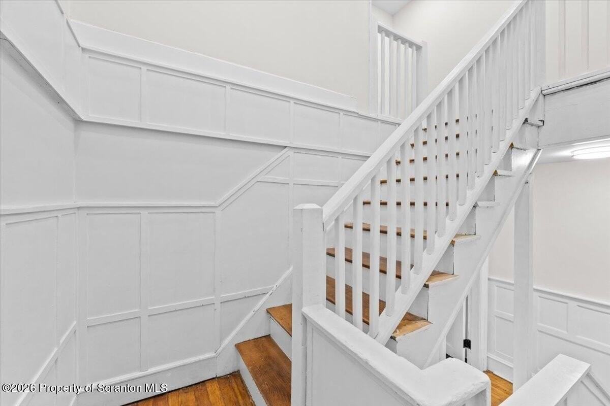 840 Clay Ave Apt 1 - Photo 5 of 31