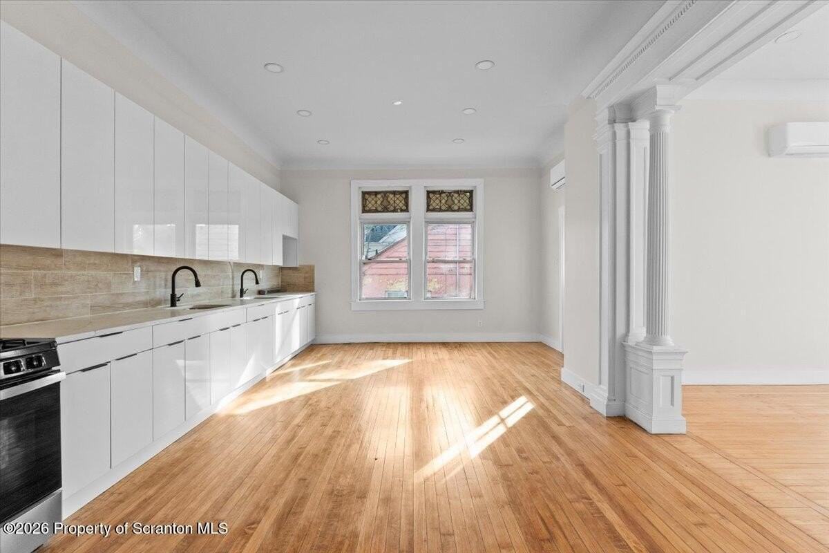 840 Clay Ave Apt 1 - Photo 6 of 31