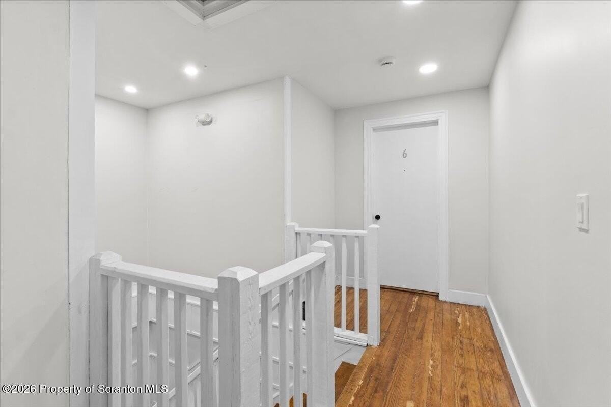 840 Clay Ave Apt 5 - Photo 6 of 25