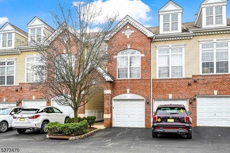 106 Rock Creek Dr - Photo 2 of 36