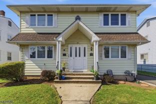 23 Renaissance Dr #2 - Photo 1 of 1