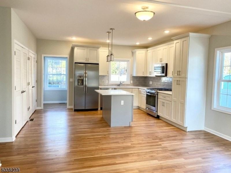 909 Westfield Ave - Photo 2 of 18