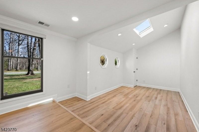 27 Meadowview Rd - Photo 7 of 29