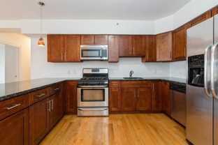 125 43rd St #504 - Photo 1 of 1
