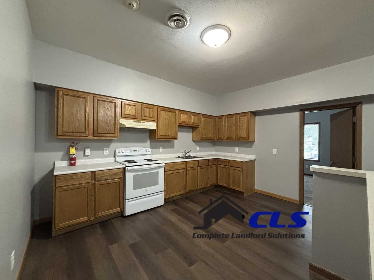 1400 North Avenue - 102 #102 - Photo 3 of 7