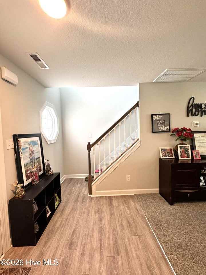 1109 Carteret Manor Dr - Photo 4 of 36