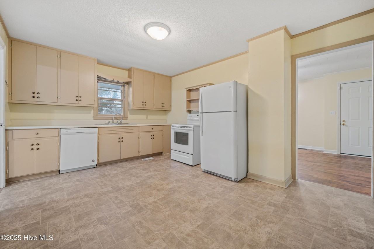 362 N Nc 11 And 903 Hwy - Photo 7 of 19