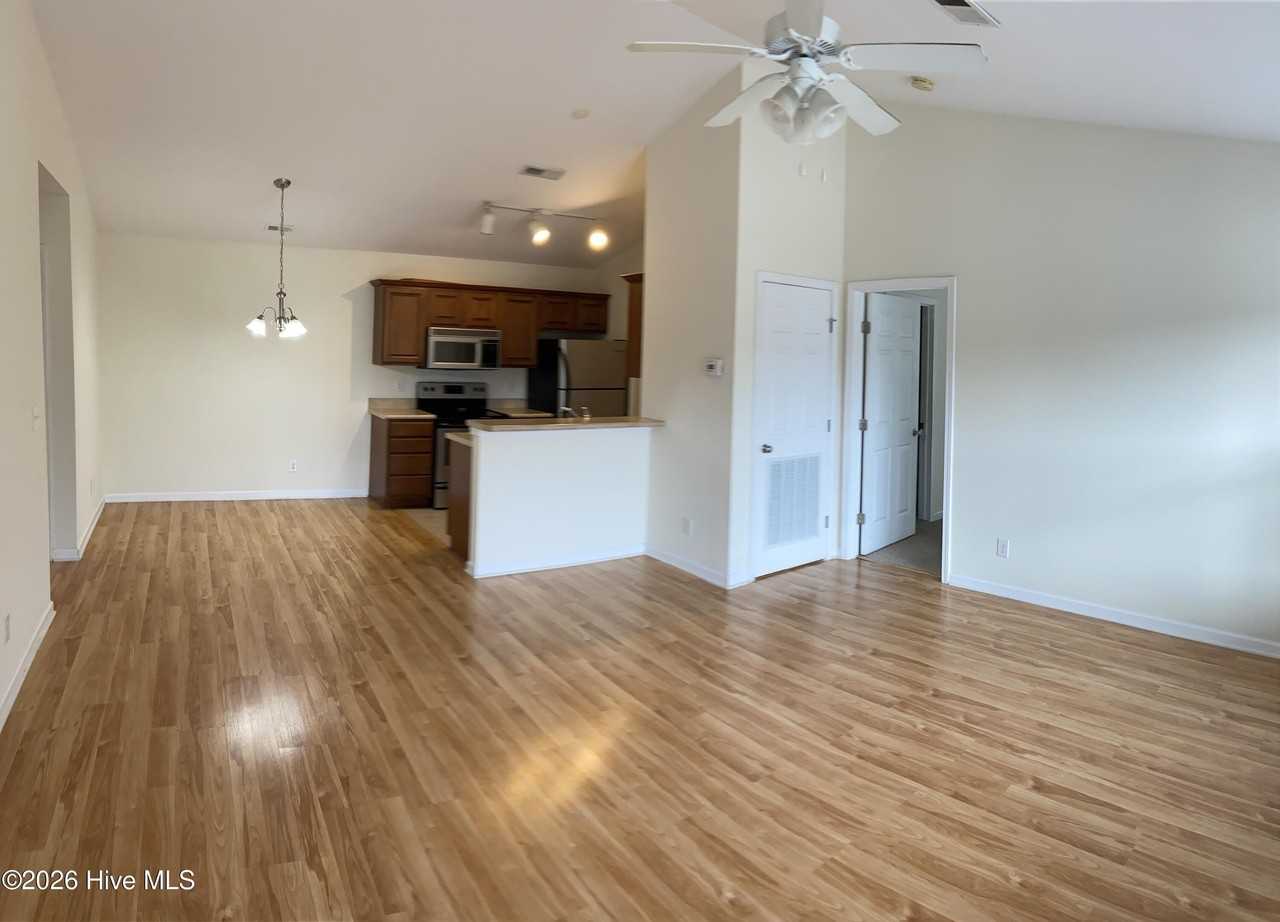 4405 Jay Bird Cir #205 - Photo 6 of 17