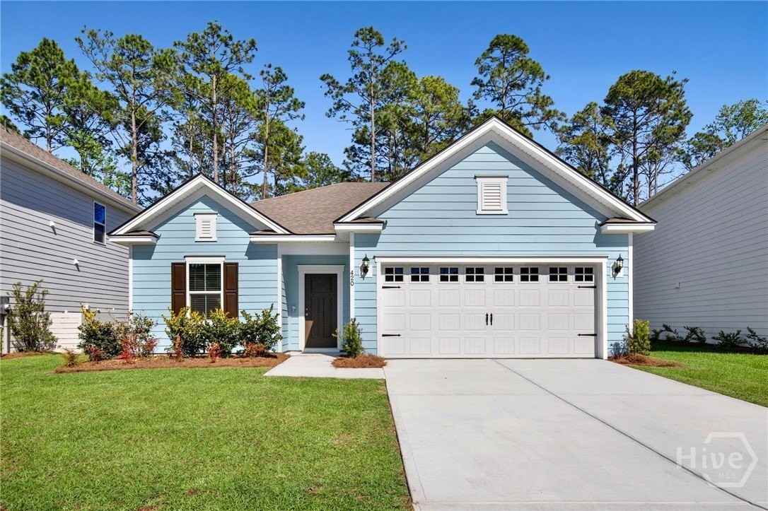 420 Monterey Loop - Photo 4 of 36