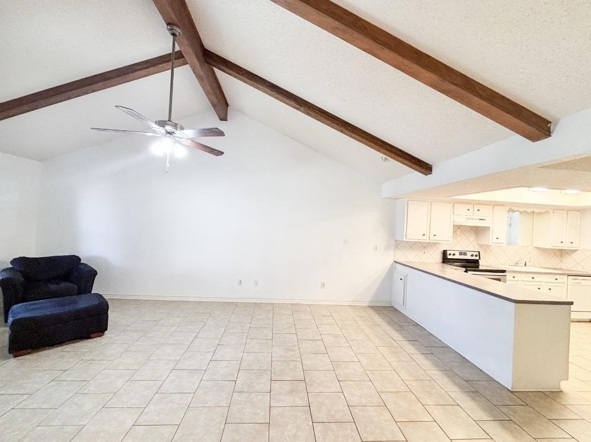 412 Short Circuit - Photo 7 of 15