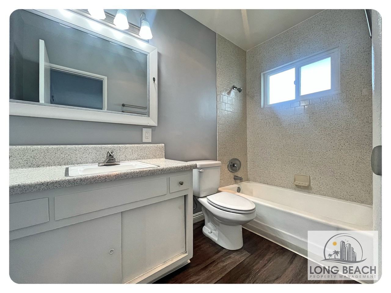 859 West 19th Street #12 - Photo 3 of 7