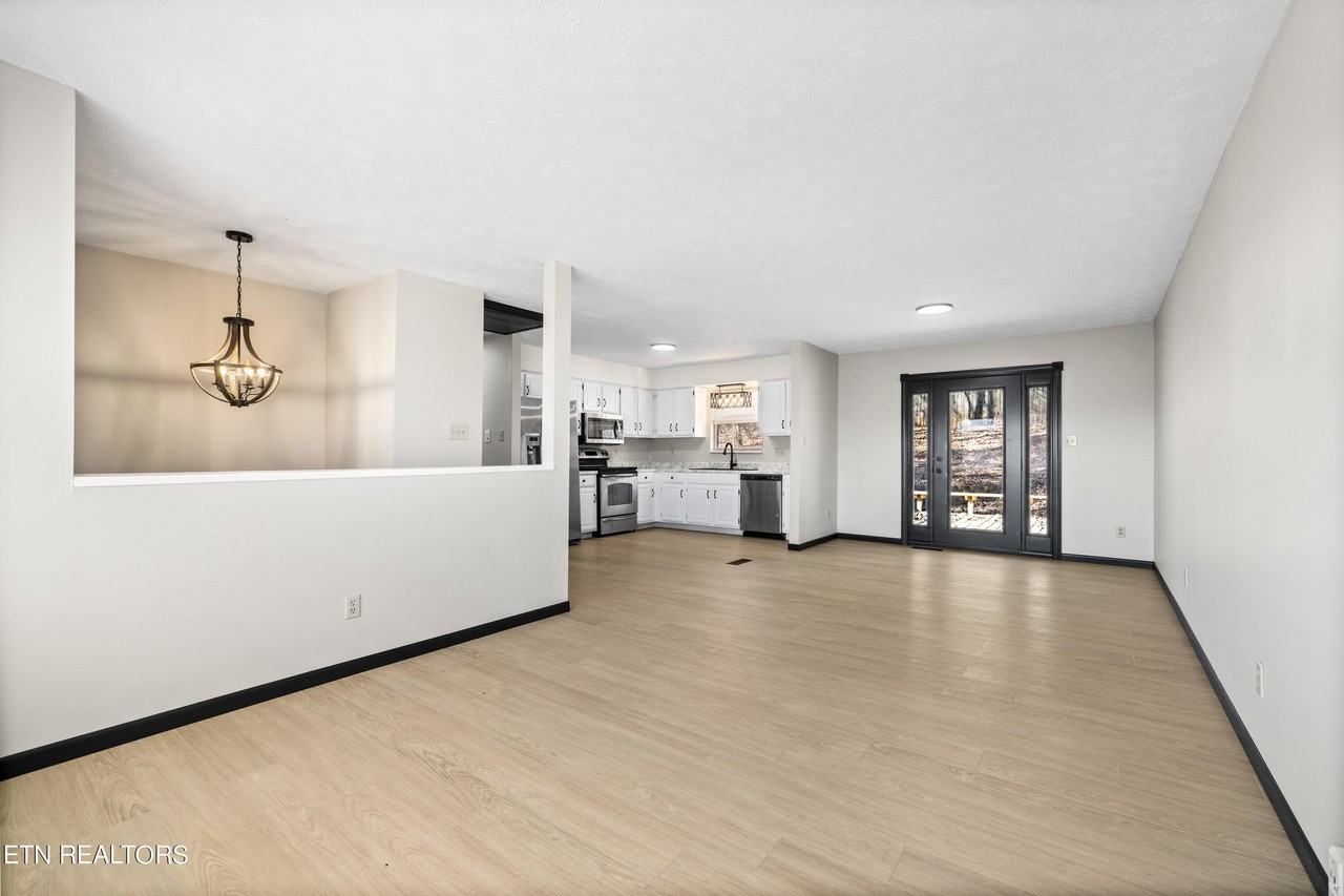 3433 Ben Alder Ln - Photo 3 of 22