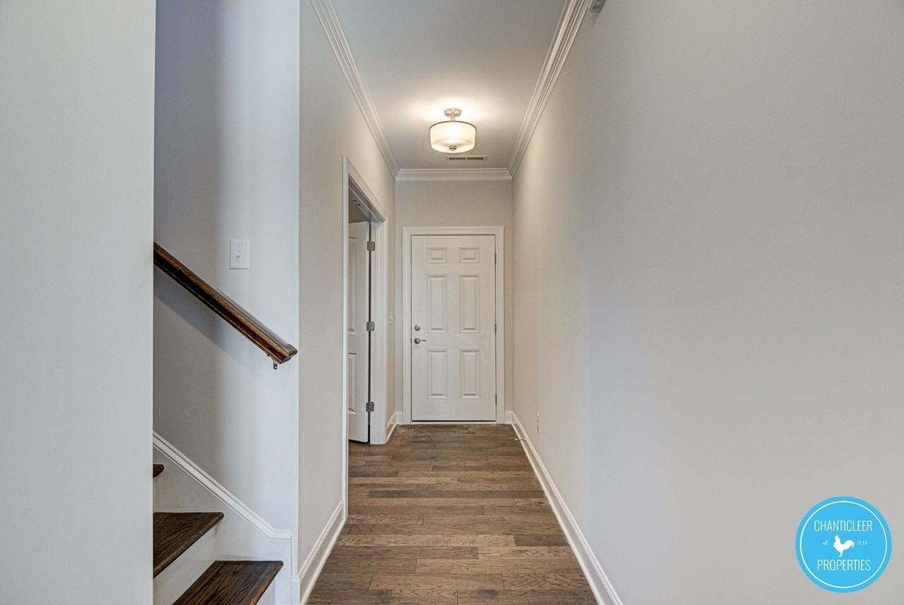 3264 Polo Rd #1 - Photo 5 of 38