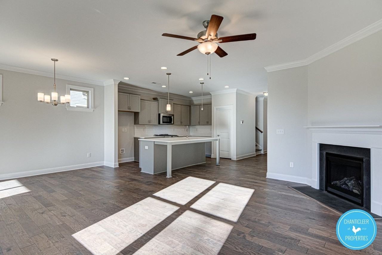 3264 Polo Rd #1 - Photo 6 of 38