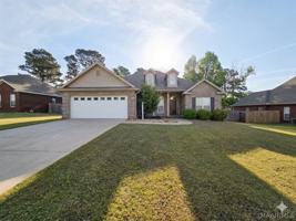 featured image of 628 Prairieview Dr