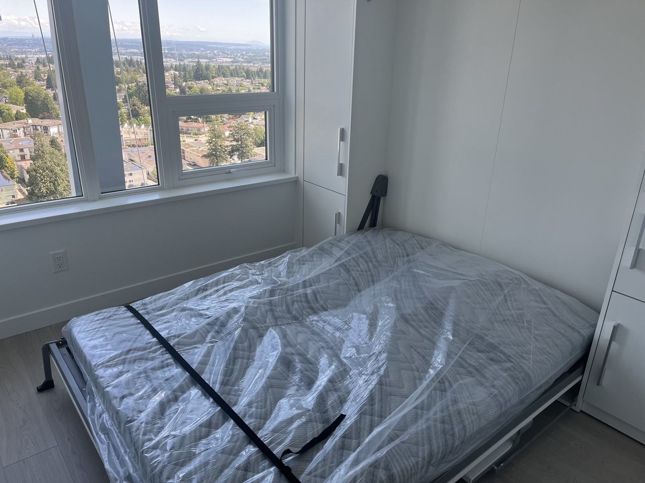 6537 Telford Avenue - Photo 5 of 8