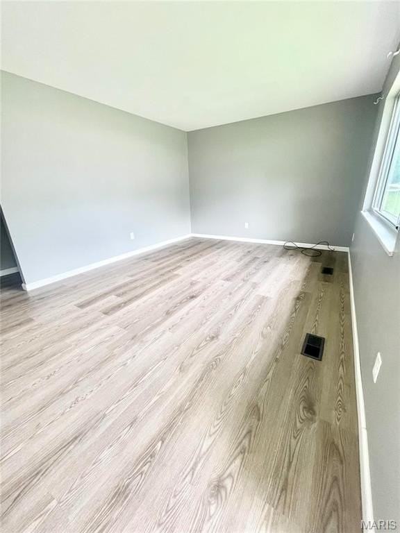 805 Juniper Dr - Photo 4 of 13