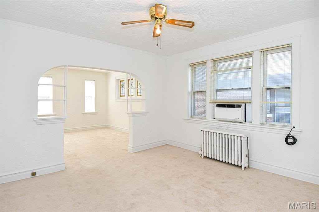 1071 Terrace Dr - Photo 6 of 24