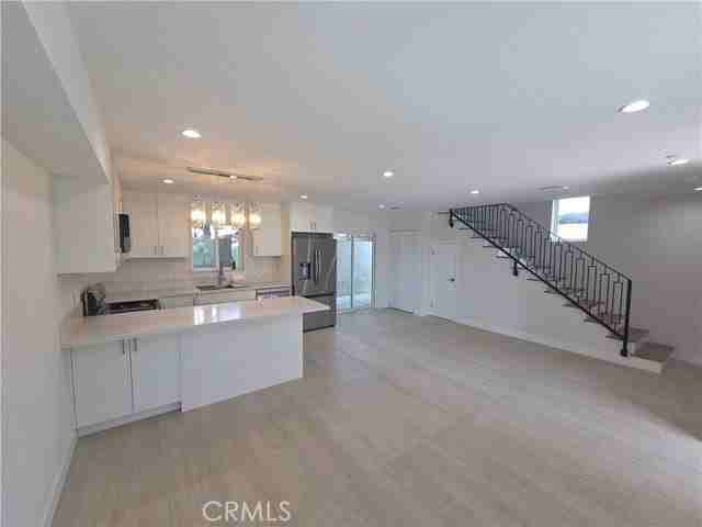 2515 Foothill Blvd - Photo 4 of 8