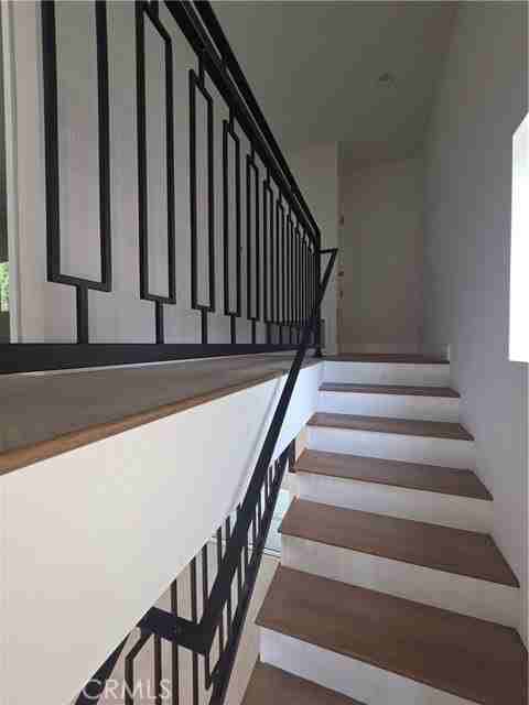 2515 Foothill Blvd - Photo 5 of 8