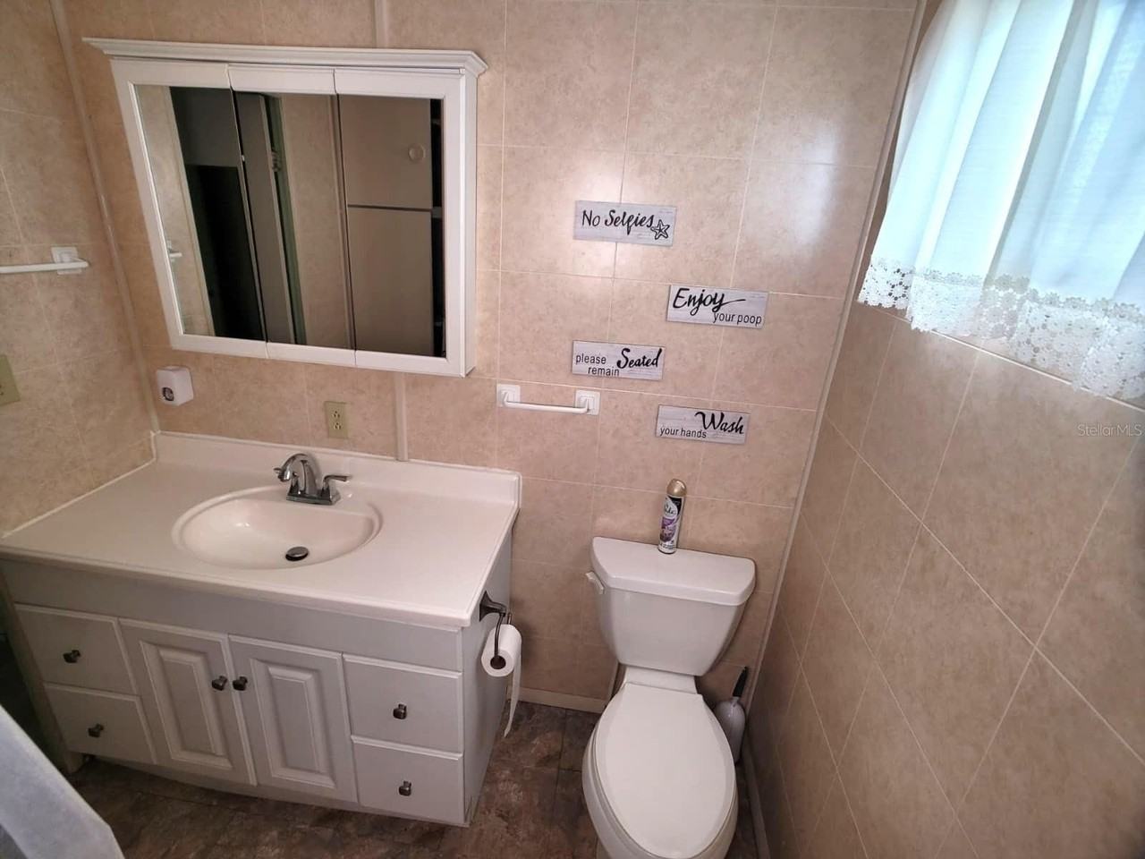 407 51st Avenue Ter W - Photo 5 of 16