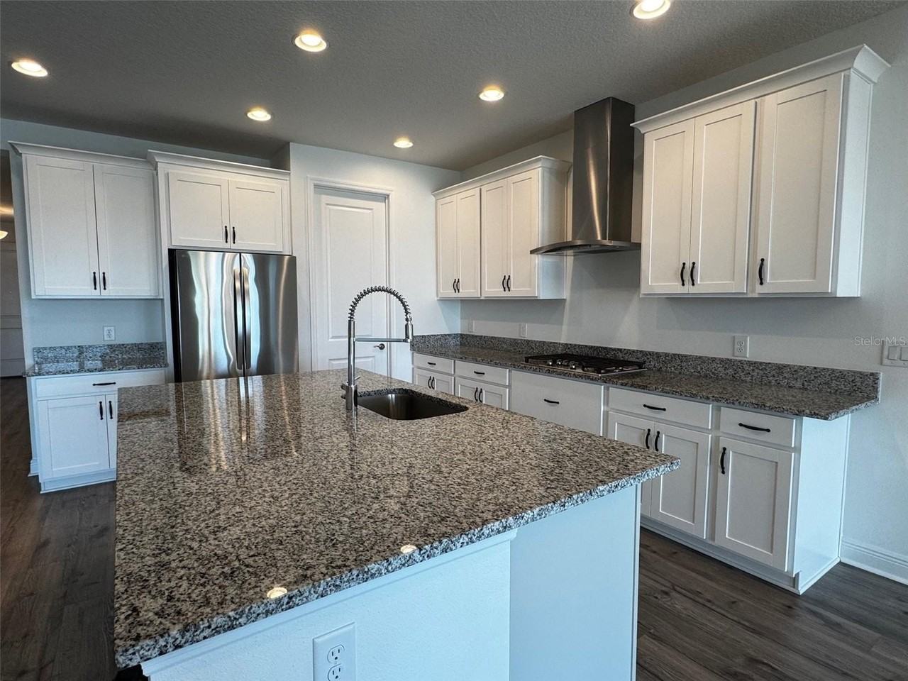 17425 Savory Mist Cir - Photo 4 of 16