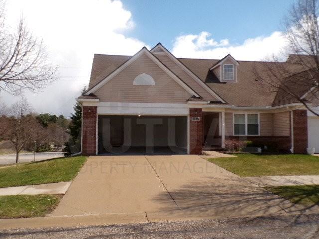 6575 Cortland Ave