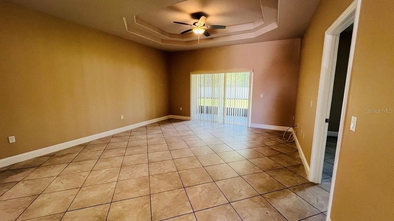 57 Columbia Ln #B - Photo 4 of 9