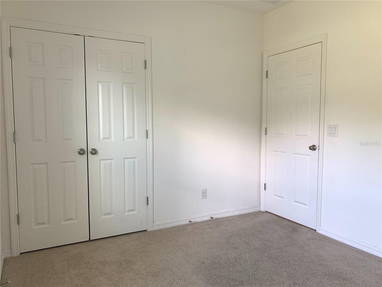 4848 Rockvale Dr - Photo 5 of 17