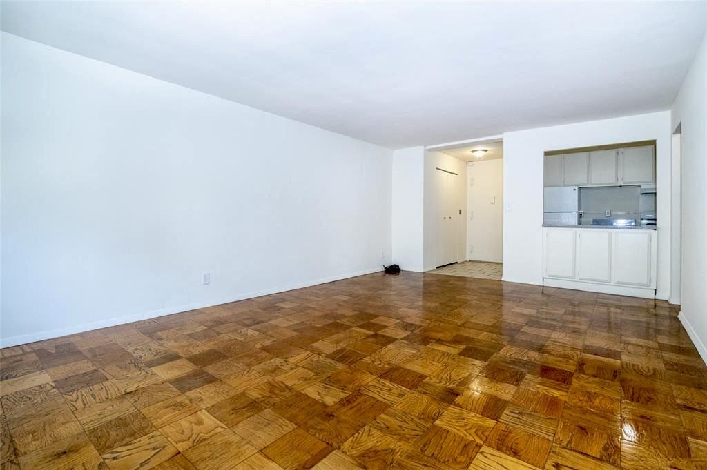 Stewart Pl & Lake St #1 - Photo 3 of 6