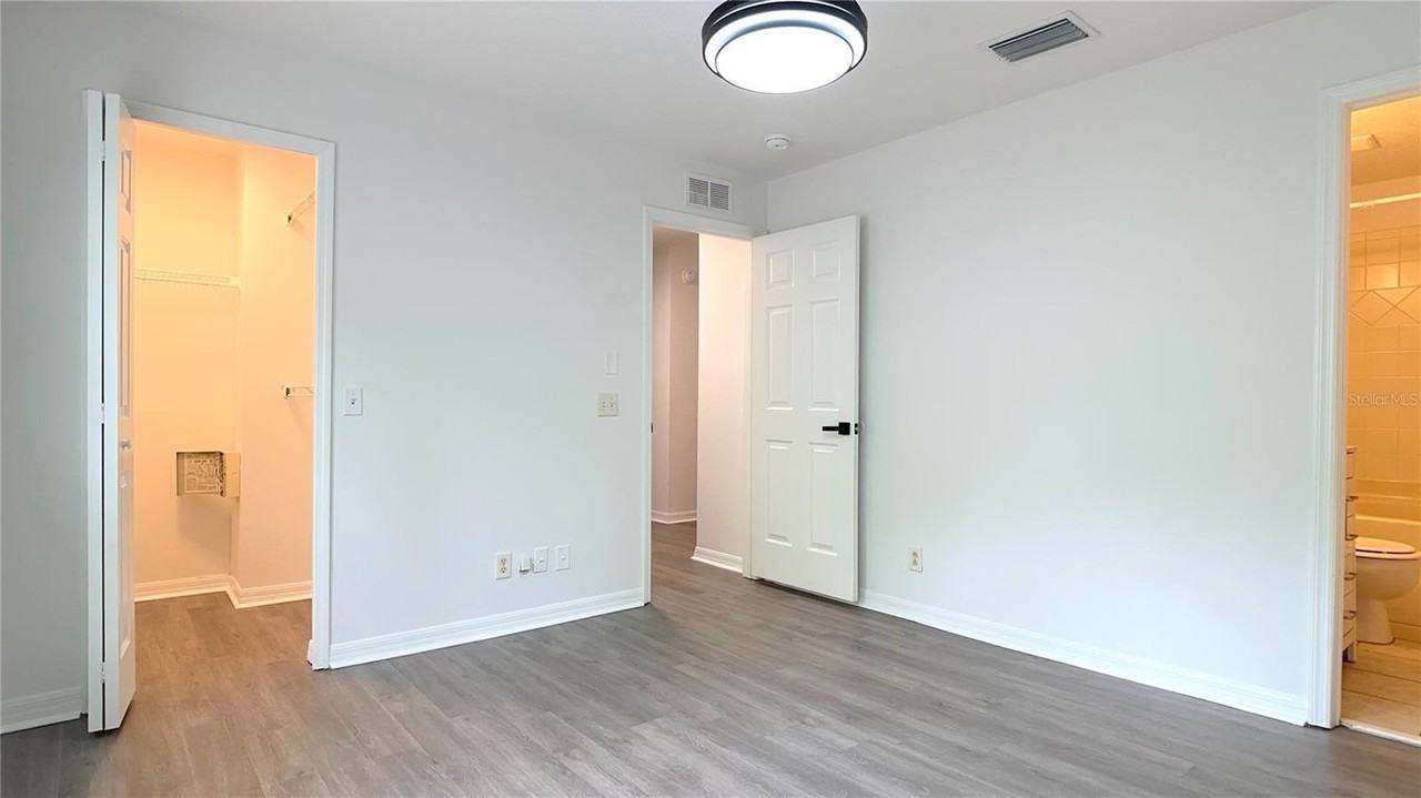 9402 Charlesberg Dr - Photo 7 of 12