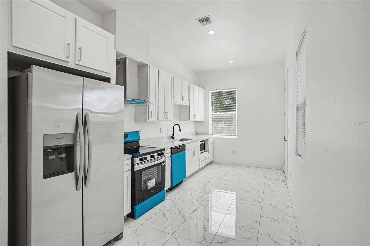 2328 W Spruce St #A - Photo 4 of 15