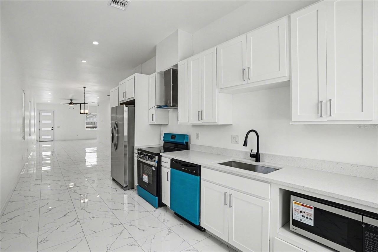 2328 W Spruce St #A - Photo 5 of 15