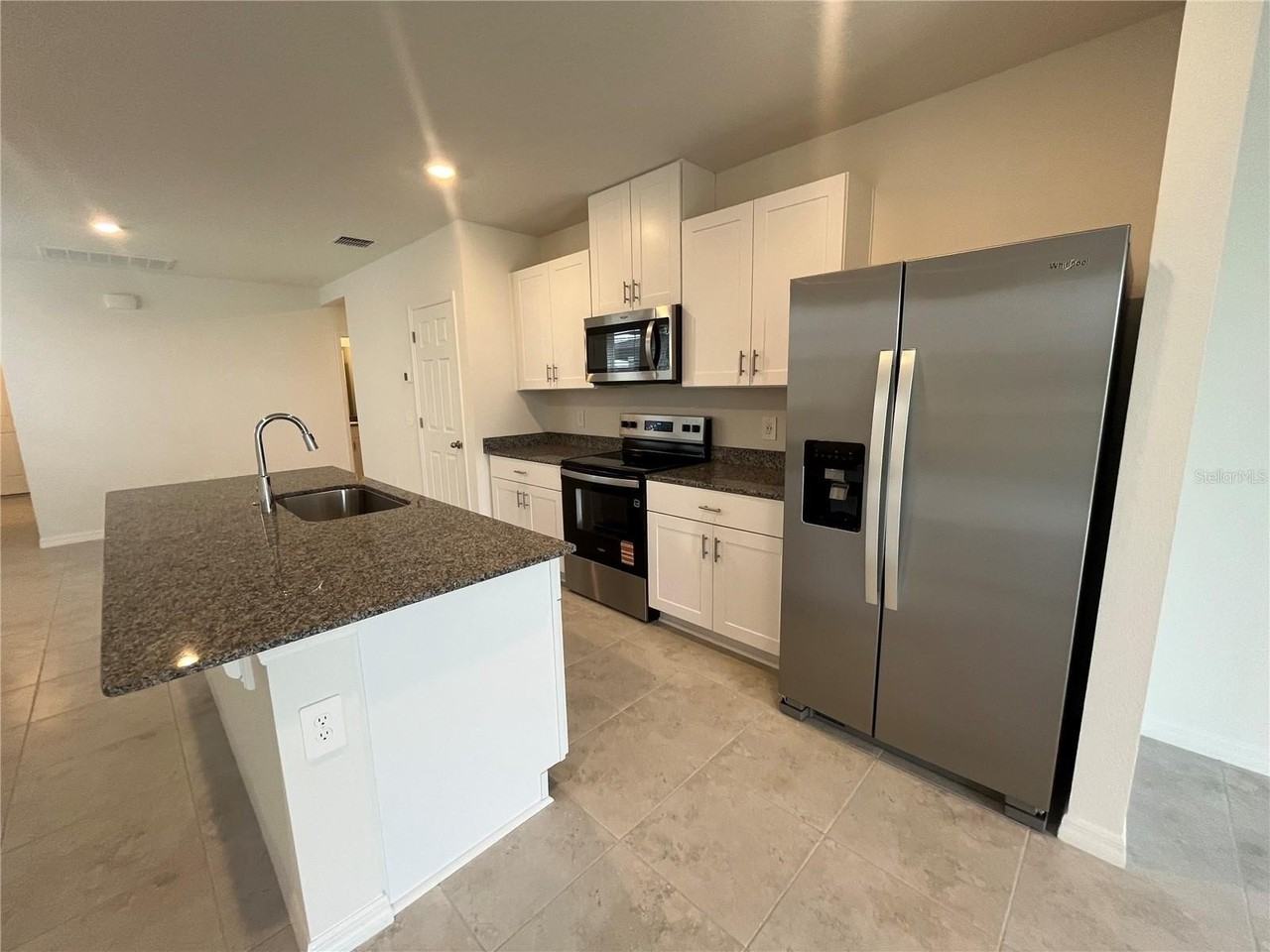 3889 Giorgio Dr - Photo 7 of 14