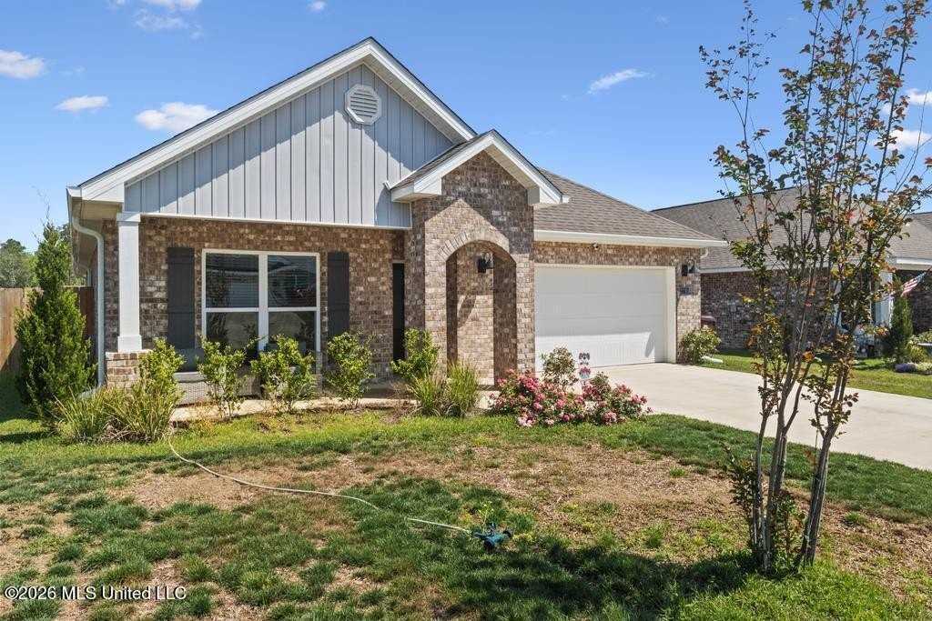 17763 Kelso Dr - Photo 2 of 27